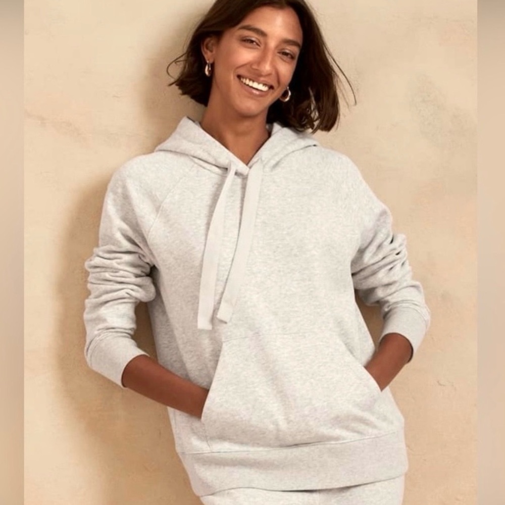 BANANA REPUBLIC SOFT RAGLAN SLEEVE PULLOVER HOODIE  FABRIC NECK TIES GRAY SMALL